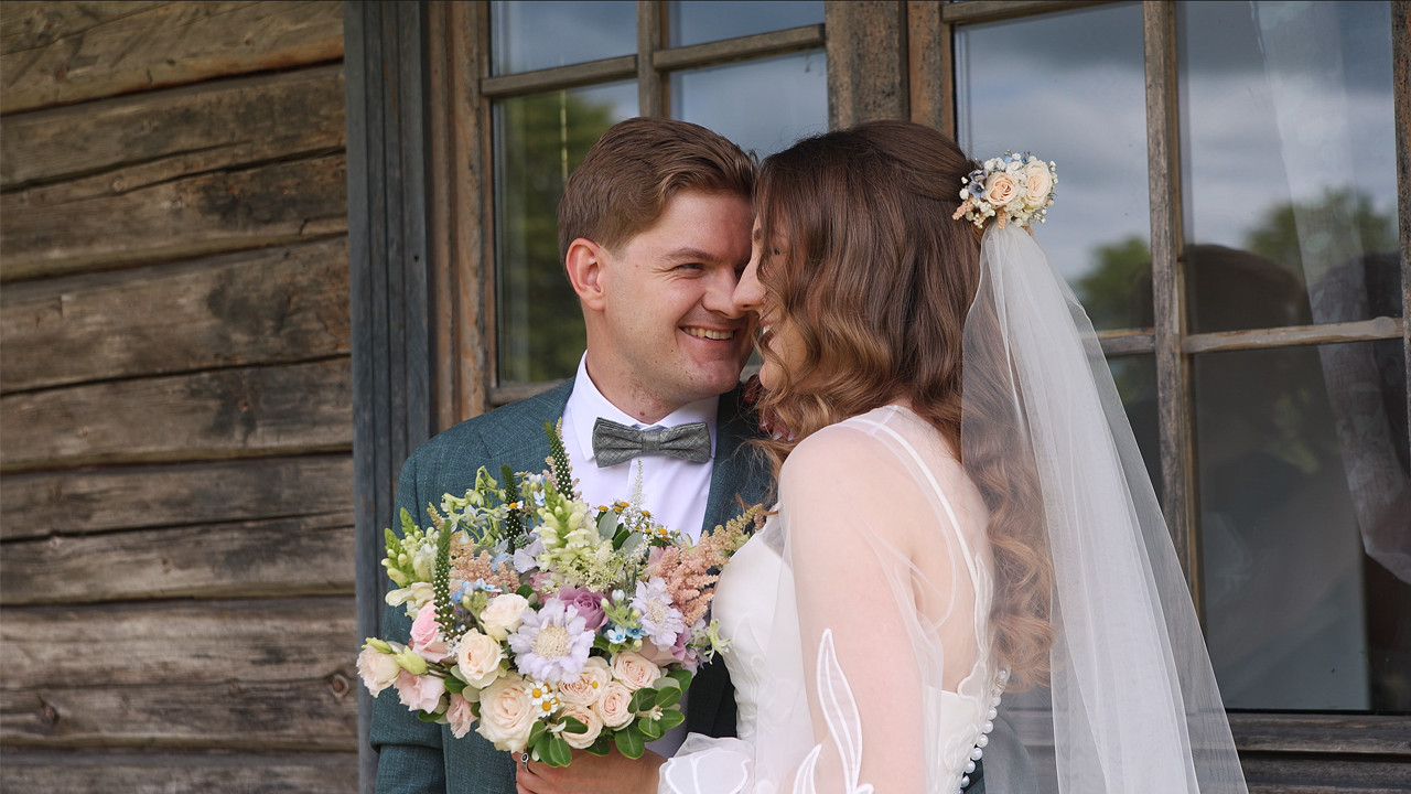 Marta & Girts_thumbnail.jpg